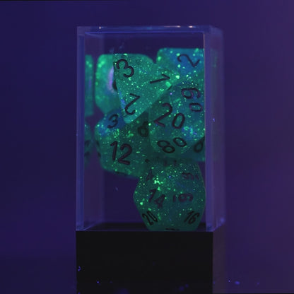 Chessex Borealis Teal/Gold Polyhedral 7-Die Set (CHX 27585)